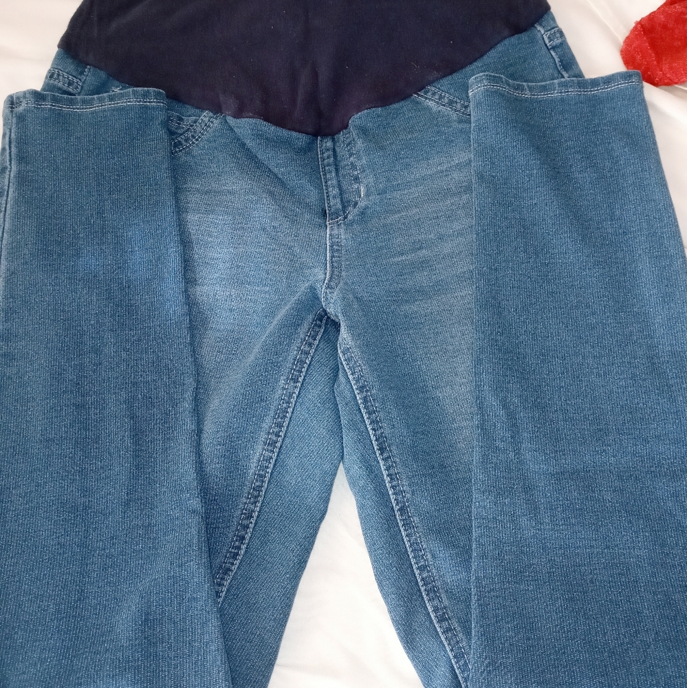 Hybrid and company maternity jeans